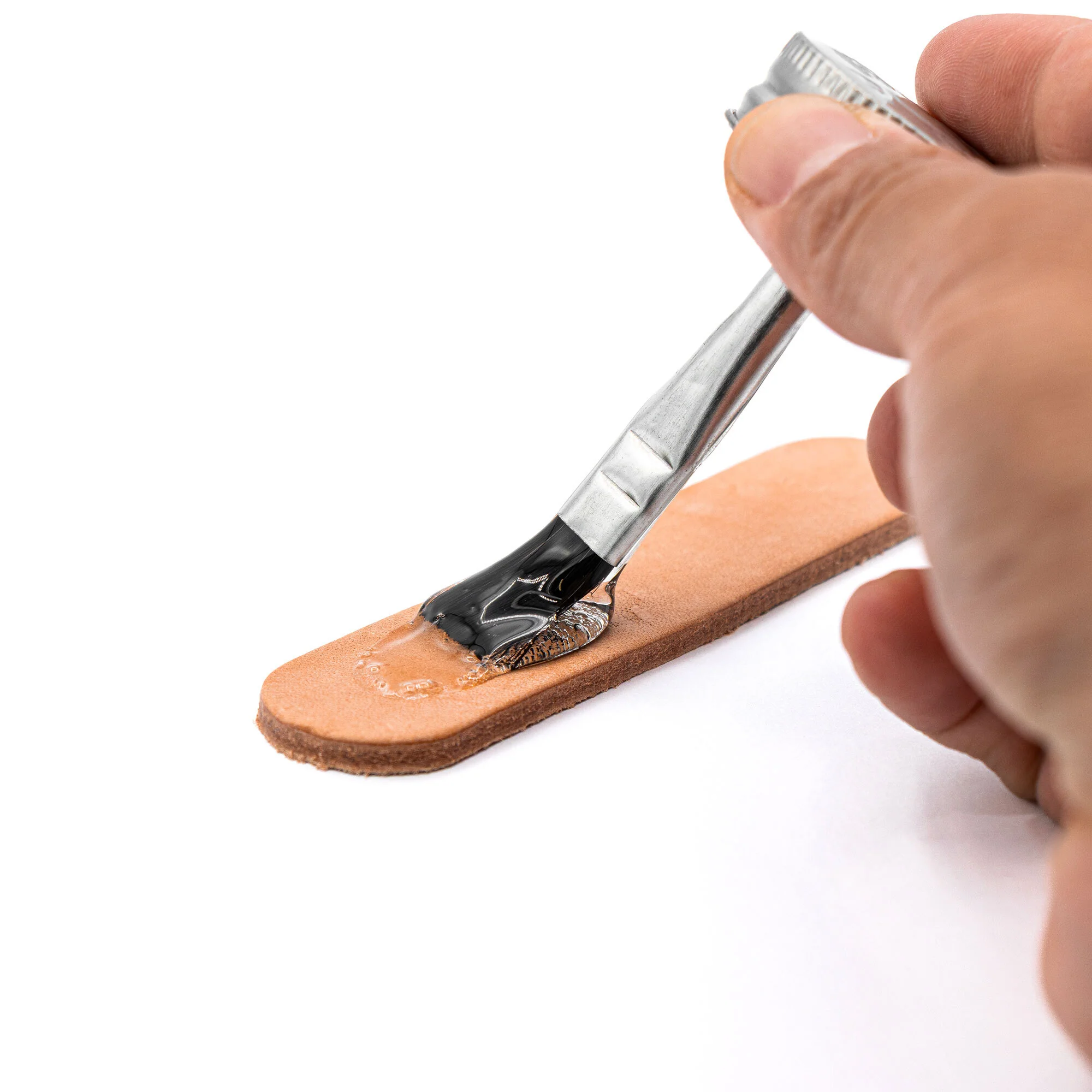 Angelus Clear Shoe Cement - Image 7