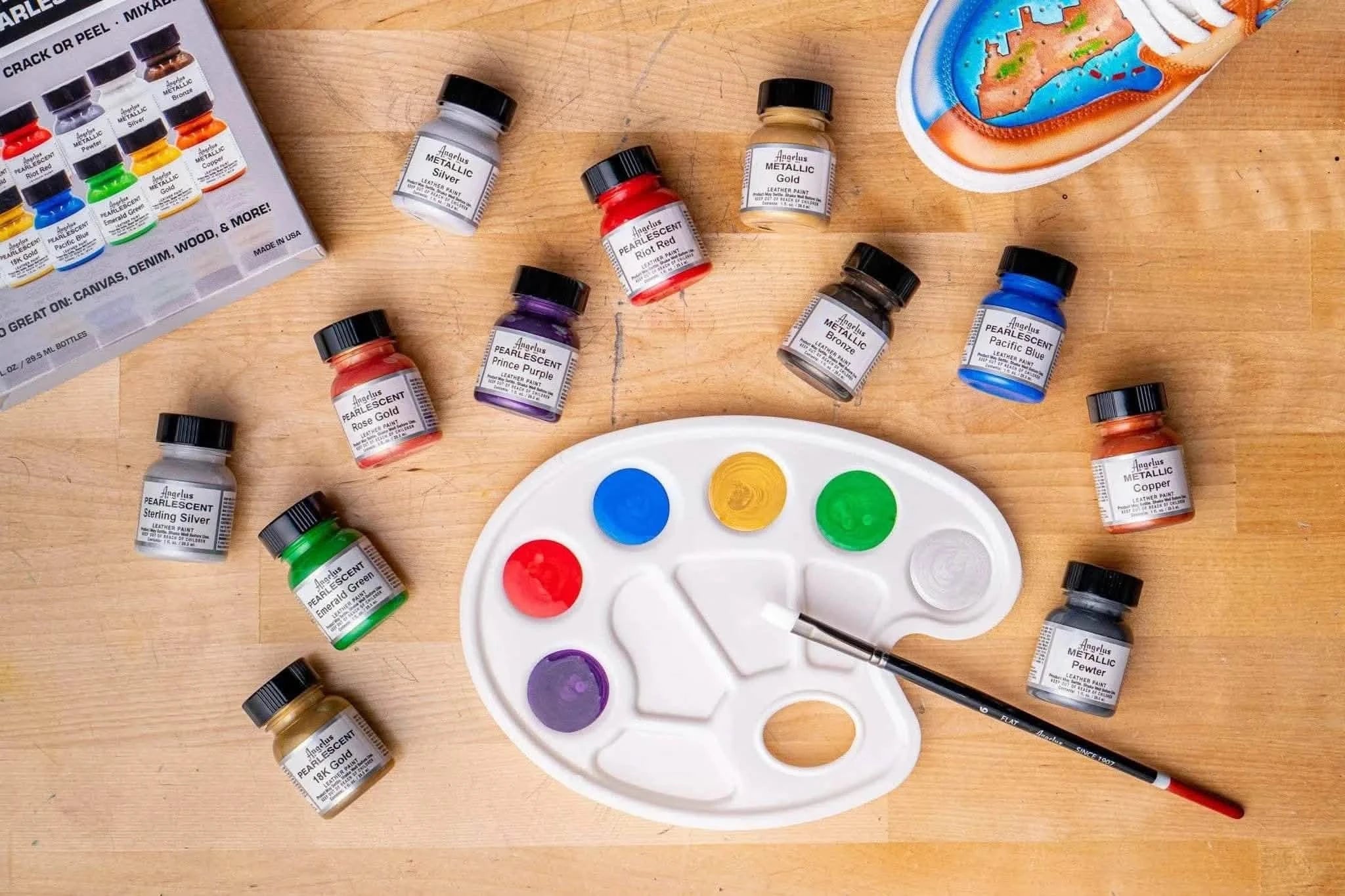 Angelus Pearlescent and Metallic Paint Kit | 12 Colors 1 oz. Bottles - Image 3