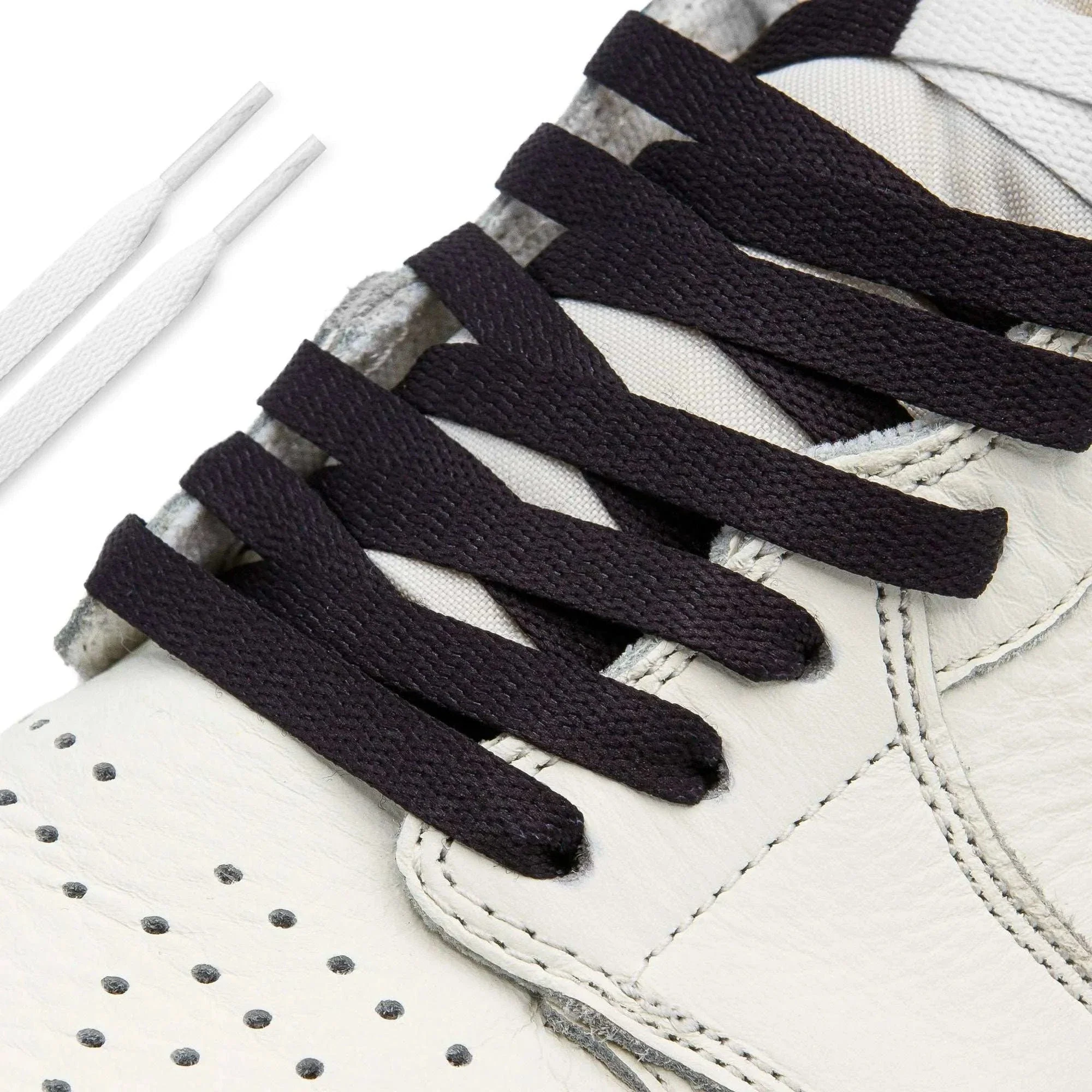 White/Black Union Jordan 1 Replacement Shoelaces - Image 2